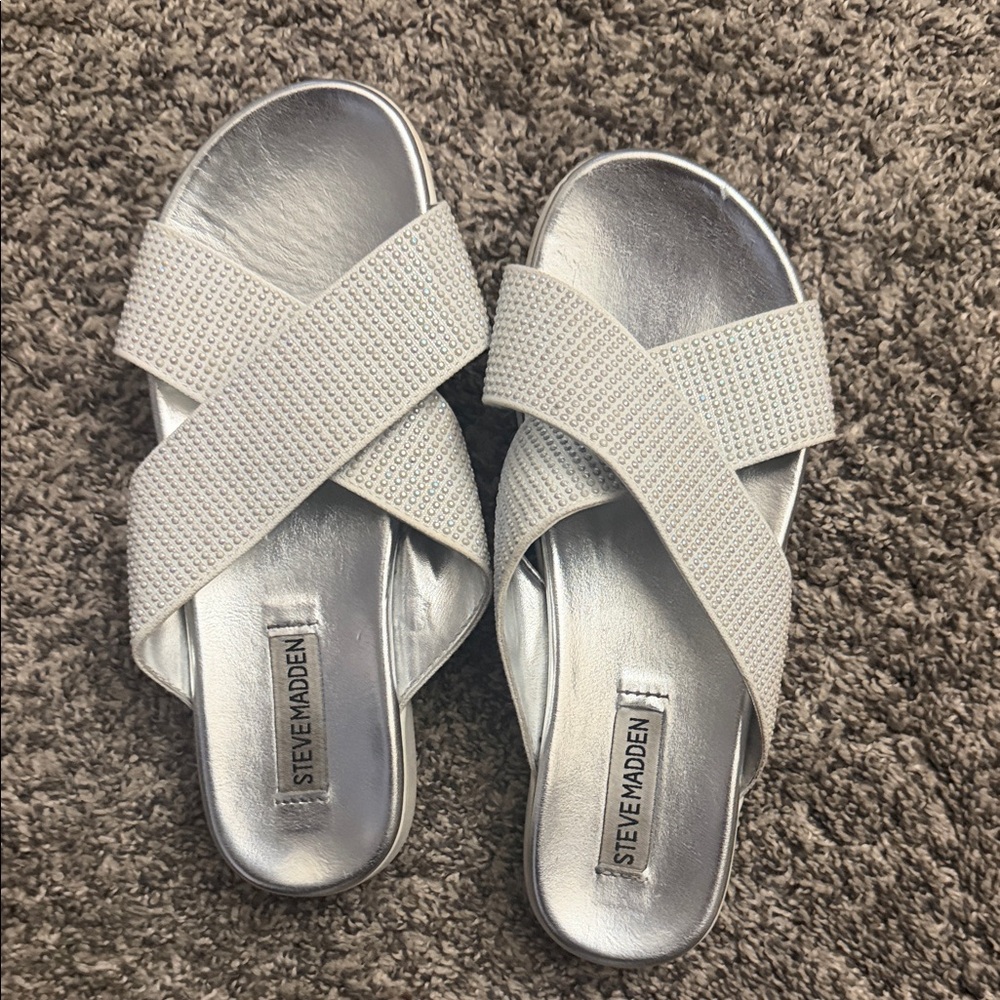 Steve Madden Metallic Silver Crisscross Sandals